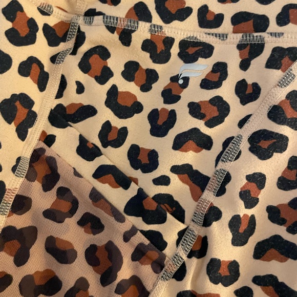 Fabletics Leopard Bike Shorts - Sz L, GUC - Picture 2 of 15